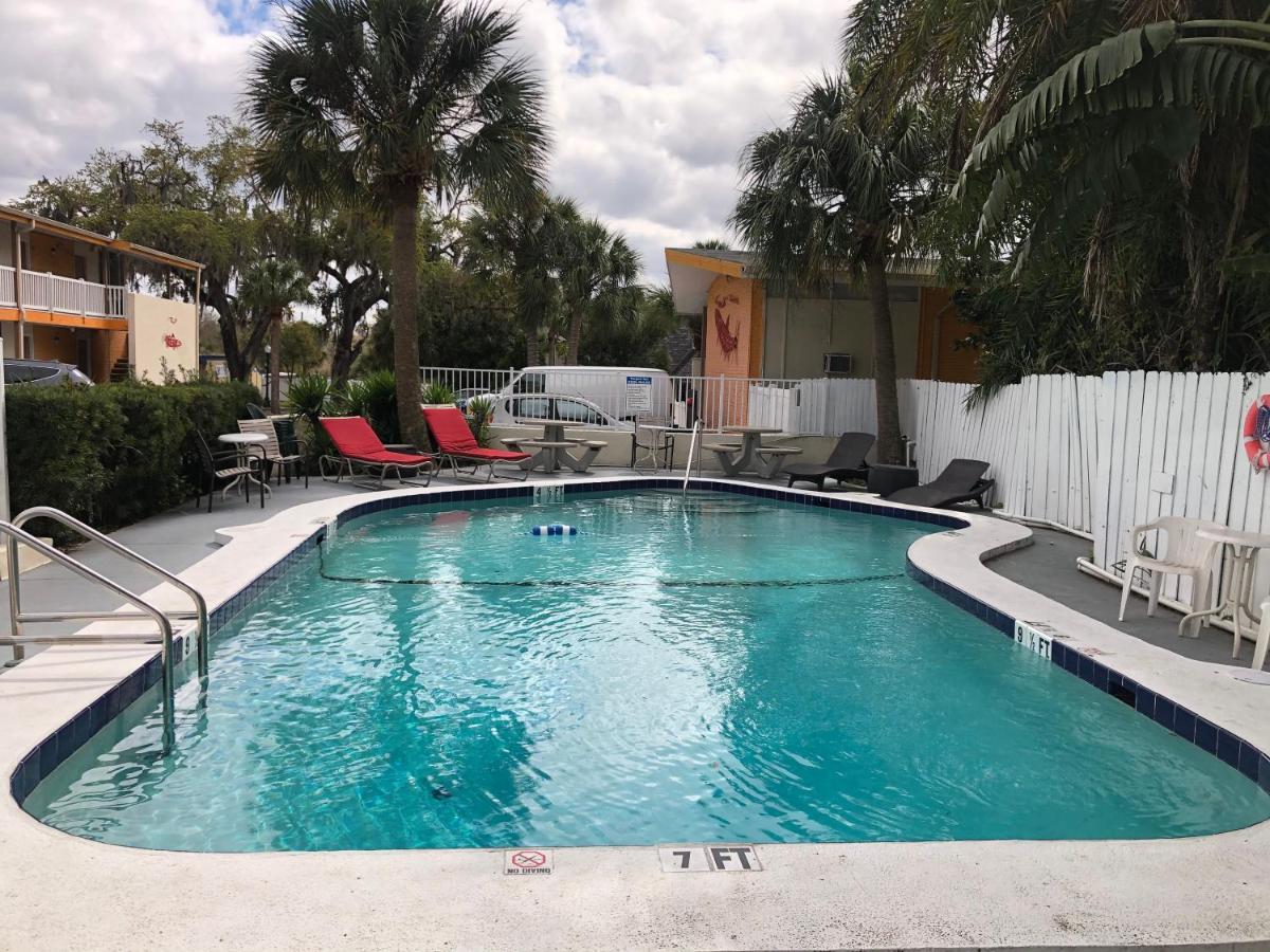 Tarpon Inn ターポン・スプリングス エクステリア 写真
